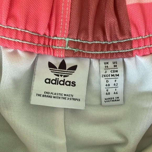 Adidas Patchwork Plaid Brights Pull On Athletic Gym Shorts Hand Pockets Women M - Picture 3 of 6